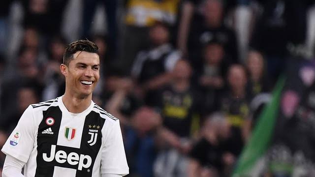 Image result for Cristiano Ronaldo mendapatkan pemasukan tertinggi dari Instagram