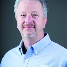 Erik Mathews's Instagram, Twitter & Facebook