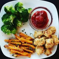 Healthy Homemade Chicken Nuggets With Sweet Potato Fries From Tfmama Com Homemade Chicken Nuggets Sweet Potato Fries Real Food Recipes