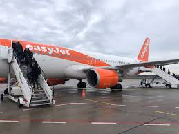 Airbus a320 214 easyjet airline aviation photo 2748672. Review Easyjet Im Airbus A320 Von Berlin Nach Dusseldorf Frankfurtflyer De