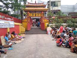 Tourist attractions & sightseeing, practical information. Jelang Imlek Vihara Dharma Bhakti Dipenuhi Pengemis