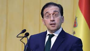 LES FOURBERIES DE LA JAMAA