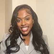 Asia Holt's Instagram, Twitter & Facebook