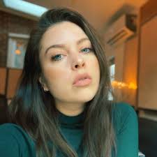 Marylou Larson (@maryloularson_)