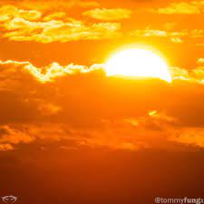 Mulpix Parece Que El Sol De Maracaibo Brilla Mas Que En Otro Lado Tbt Maracaibo Zulia Venezuela Sunset Nature Sky Naturelovers Nubes Cielo Sol