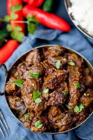 Daging sapi 500 gram (bagian dalam yang lembut) ketumbar 1/2 sendok makan. 10 Masakan Padang Yang Paling Digemari Dan Dijamin Bikin Nagih Mau Tahu Resepnya