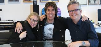 Born 12 january 1959) is a swedish pop singer, songwriter and musician. Umpg Schliesst Weltweiten Administrationsvertrag Mit Per Gessle Roxette Ab