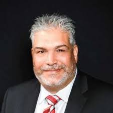 Merle Fenton's Instagram, Twitter & Facebook