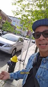 Credit for the first pillar-style fire hydrant belongs to Frederick Graff,  who was the chief engineer of Philadelphia's waterworks. His invention,  which dates back to about 1801, stood above ground ...