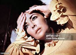 301 Taylor Hutton Photos & High Res Pictures