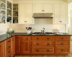More Ideas Below Kitchenideas Kitchencabinets Kitchen Cabinets Two Tone Kitchen Cabine Kitchen Cabinets Color Combination Wood Kitchen Kitchen Renovation