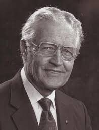 Raymond Moore's Instagram, Twitter & Facebook