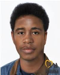 Is there a plaque with Doakes' name in the vault?