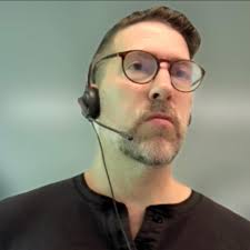 Rita Hayworth visiting the USO in 1942. Nice find by my FB- college. 😉