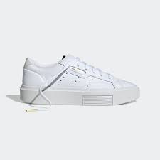 Stylized as adidas since 1949) is a german multinational corporation, founded and headquartered in herzogenaurach, germany, that designs and manufactures shoes, clothing and accessories. Weisse Und Schwarze Sleek Super Schuhe Fur Frauen Adidas Deutschland