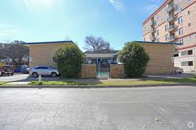 1 bedroom apartments allow more privacy than living with a roommate, and gives you more flexibility to find the perfect space for yourself or with a significant other. Apartments For Rent For Less Than 700 In Austin Tx Forrent Com