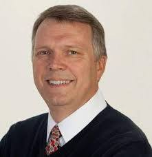 Damon Welch's Instagram, Twitter & Facebook