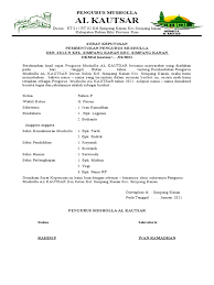 Warga rt.03 sangat berantusias dalam kerja bakti tersebut. Pengurus Musholla