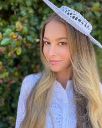 Makeup by Kirsty Louise