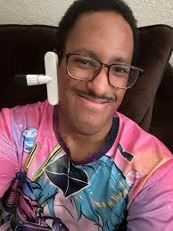 Cameron Oates's Instagram, Twitter & Facebook