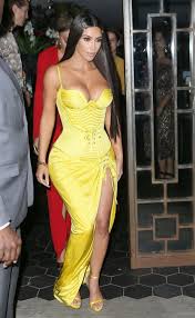 Kim Kardashian West Steals A Bombshell Beauty Look Straight From An Iconic Runway Kim Kardashian Outfits Kardashian Style Kim Kardashian Hot