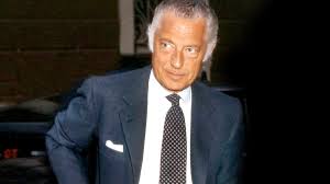 Bir dede giovanni var bir de torun. Chi E Gianni Agnelli Storia E Biografia Dell Imprenditore Gianni Agnelli