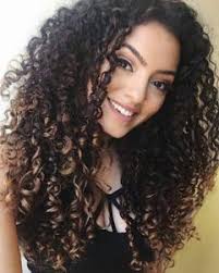 Now We Know Not All Highlight Jobs Are Equal So We Broke Down Our Roundup To Help Inspire Curly Hair Styles Curly Hair Styles Naturally Beautiful Curly Hair