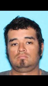 Update: 12:48 a.m. ‼️‼️SUSPECT IS IN CUSTODY OF EDINBURG POLICE. Community  Alert: The Department of Public Safety is looking for this man. 24 year old  Victor Alejandro Godinez of Edinburg. Godinez is