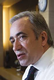 KRİZİN ÇÖZÜMÜ ANLAMAKTAN GEÇİYOR