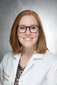 Samantha Sparrow's Instagram, Twitter & Facebook