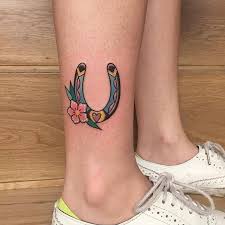 Info открыть страницу «under tattoo» на facebook. 10 Amazing U Letter Tattoo Designs And Ideas Body Art Guru