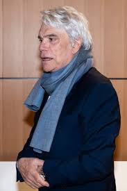 Sur le plateau du 20 heures de france 2 dimanche, bernard tapie s'est souvenu du film de claude lelouch. Le Point Bernard Tapie Atteint D Un Cancer Devrait Faire Face A Un Nouveau Proces