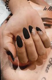 Matte Black And Gold Glitter Nails 7 Nail Glitter Design Black Black Nail Designs Matte Nails Design Gold Glitter Nails