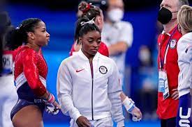 Women's gymnastics team has taken silver in the women's team final, behind the team from russia, after u.s. Oa4uzsyqwhex M
