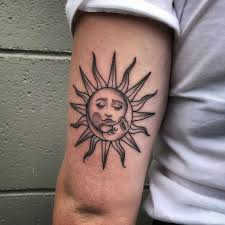 Half sun half moon tattoo. 25 Sun And Moon Tattoo Design Ideas