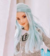 966 Likes 46 Comments Fandoll Fandoll1315 On Instagram Alita In Love With Her Blue Hair And Face Bar Barbie Photography Barbie Barbie Fashion
