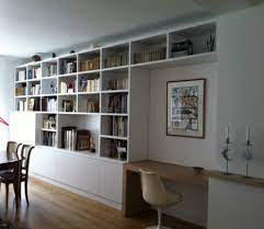 Indispensable dans une pièce de travail, l'étagère de bureau peut prendre diverses formes. Bureau Bibliotheque Integre Bibliotheque Avec Bureau Integre Design Bibliotheque De La Maison Bureau Bibliotheque