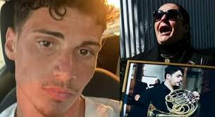 Santo Romano faceva da paciere come mio figlio», il dolore della mamma di  Giò Giò.