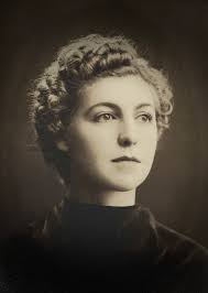 My mom and dad raised their family in Brockton, and lived there for over 40  years. She worked for Brockton Hospital for many years, and moved to  Northern NH upon her retirement.