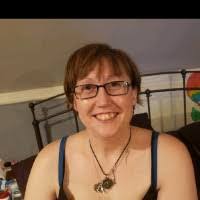 Sara Titus's Instagram, Twitter & Facebook