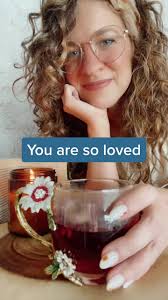 You are worthy of all the beauty and love surrounding you.❤️ #booktok  #elysemeyers #cozybooks #bookishthoughts