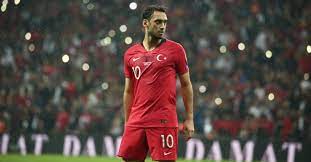 A milli takımda 28 mayıs'ta i̇ran ile oynanacak olan hazırlık maçı öncesinde hakan çalhanoğlu, dizindeki sakatlıktan dolayı, i̇ran ile birlikte tunus ve rusya ile oynanacak hazırlık maçlarında türkiye a milli takım aday kadrosundan çıkarıldı. Hakan Calhanoglu Oynamak Istedigi Takimlari Acikladi Sayfa 2 Son Dakika Futbol Haberleri Fo
