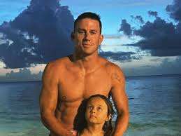 It looks like channing tatum and sandra bullock are up to some fun on the set. Channing Tatum Shares A Rare Photo Revealing Daughter Everly S Face You Are My World And My Heart Pinkvilla