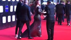 هكذا أتعامل مع التعليقات السخيفة للجمهور على السوشيال. Ù…Ø­Ù…Ø¯ Ø±Ø´Ø§Ø¯ Ø­ÙŠØ§ØªÙŠ ØªÙ…Ø§Ù… Mp3