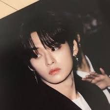 kris.crow 🆔 (@kriscrow13)