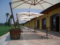 The family run agritourism le case di campagna welcomes its guests in a new building in the heart of the green countryside at the doors of verona. Agriturismo Le Case Di Campagna Verona Verona