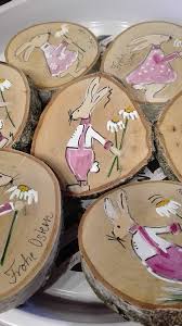 Ostern Baumscheibetisch Baumscheiben Baumscheibenbepflanzen Baumschei In 2020 Basteln Fruhling Ostern Ostern Ostern Basteln Holz