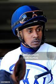 Gavin Sheehan has won 10 of his last 30 rides, a 33% strike-rate! 😍 He has  FOUR races at Huntingdon this afternoon, two for Jamie Snowden & two for  James Owen. How