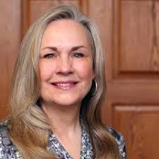 Kim Goering's Instagram, Twitter & Facebook