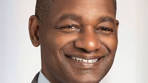 Reginald Lincoln's Instagram, Twitter & Facebook